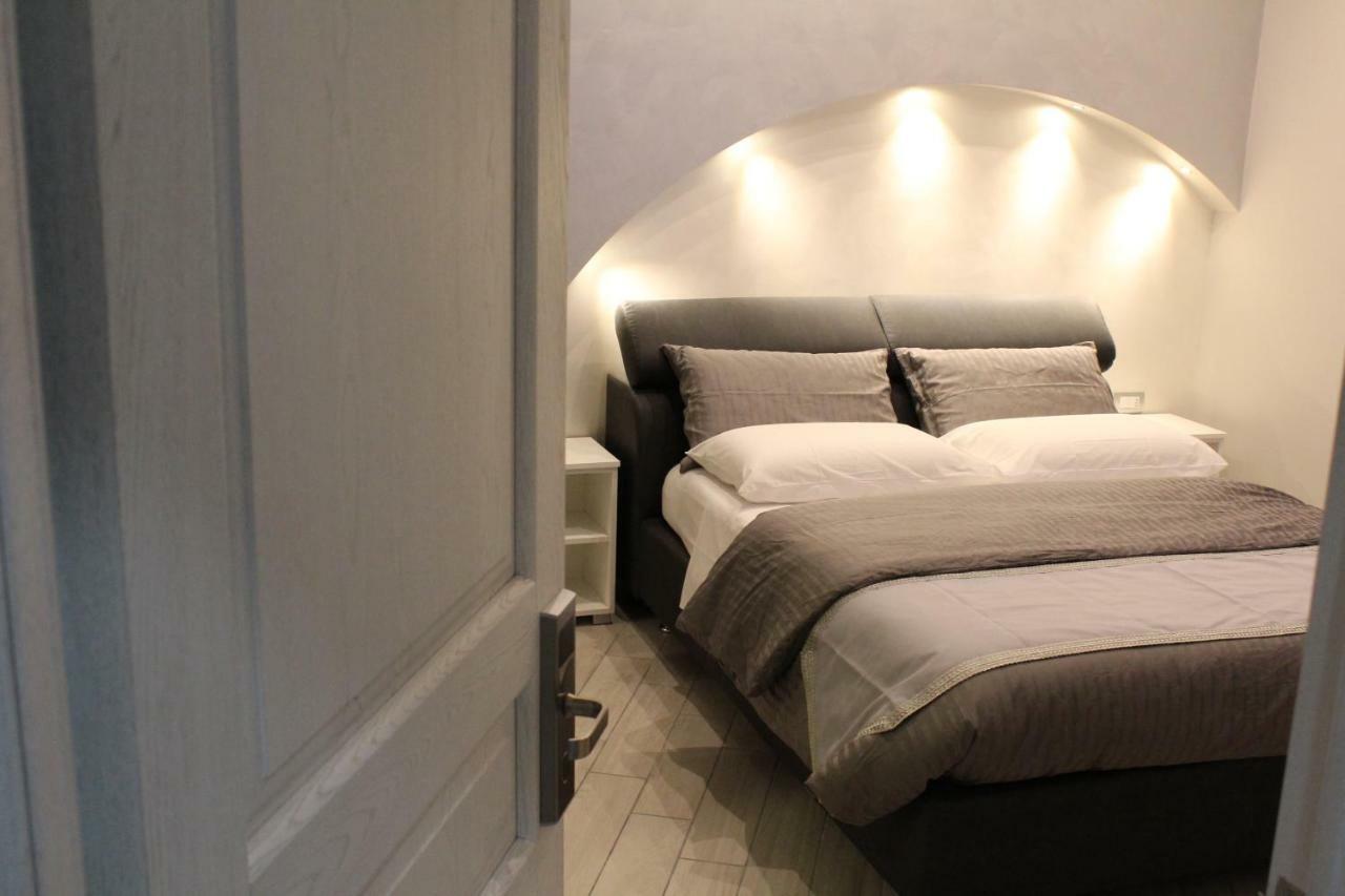 B&B Fiumara Napoli Eksteriør billede