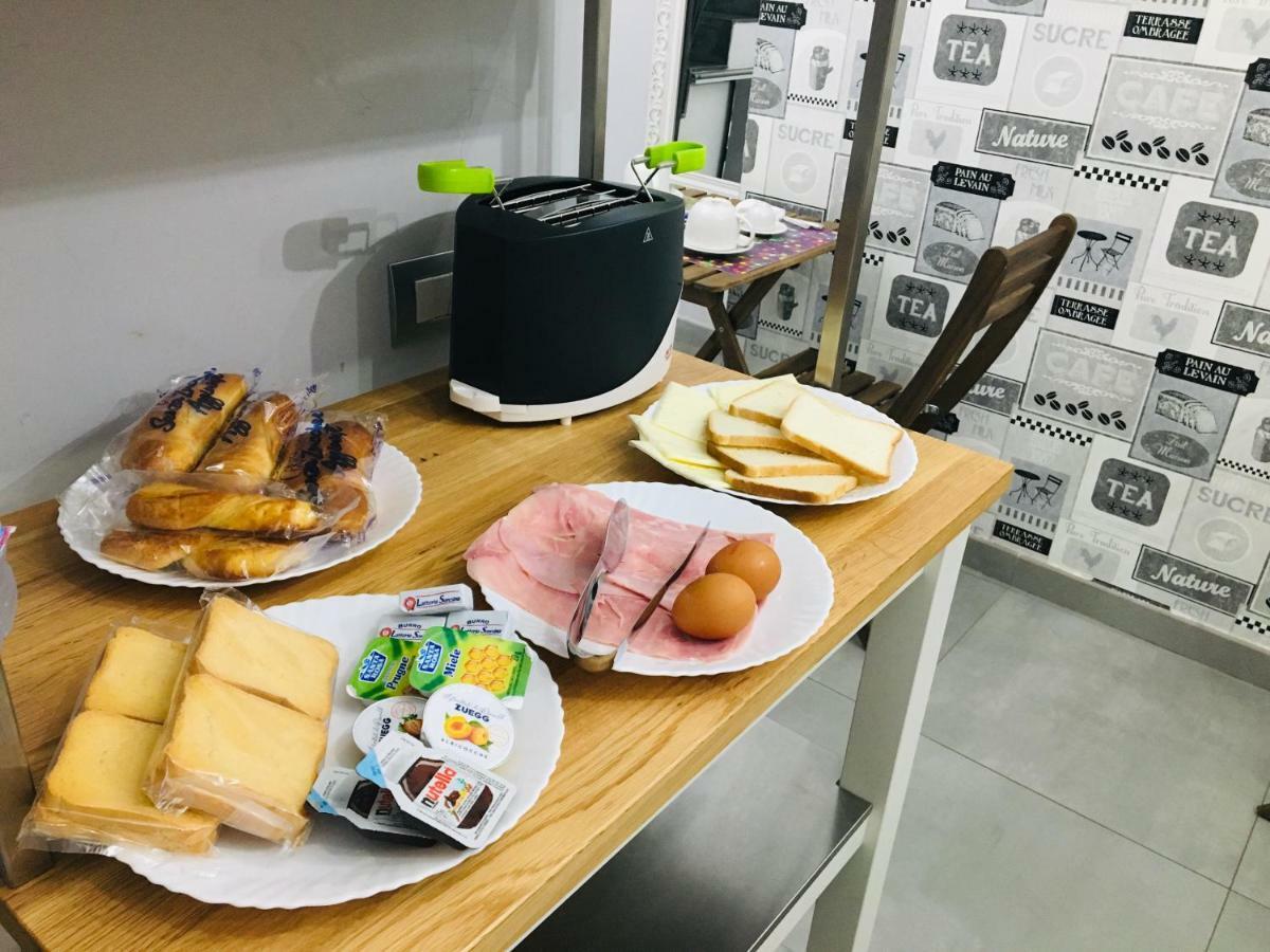 B&B Fiumara Napoli Eksteriør billede
