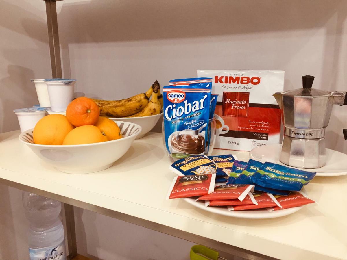 B&B Fiumara Napoli Eksteriør billede