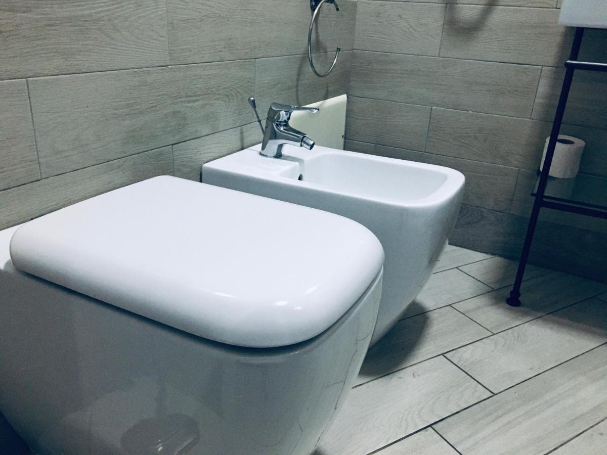 B&B Fiumara Napoli Eksteriør billede